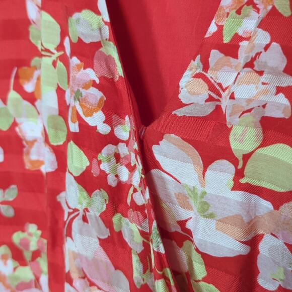 J. Jill Red Floral Flutter Sleeve Wrap Dress - Picture 6 of 10